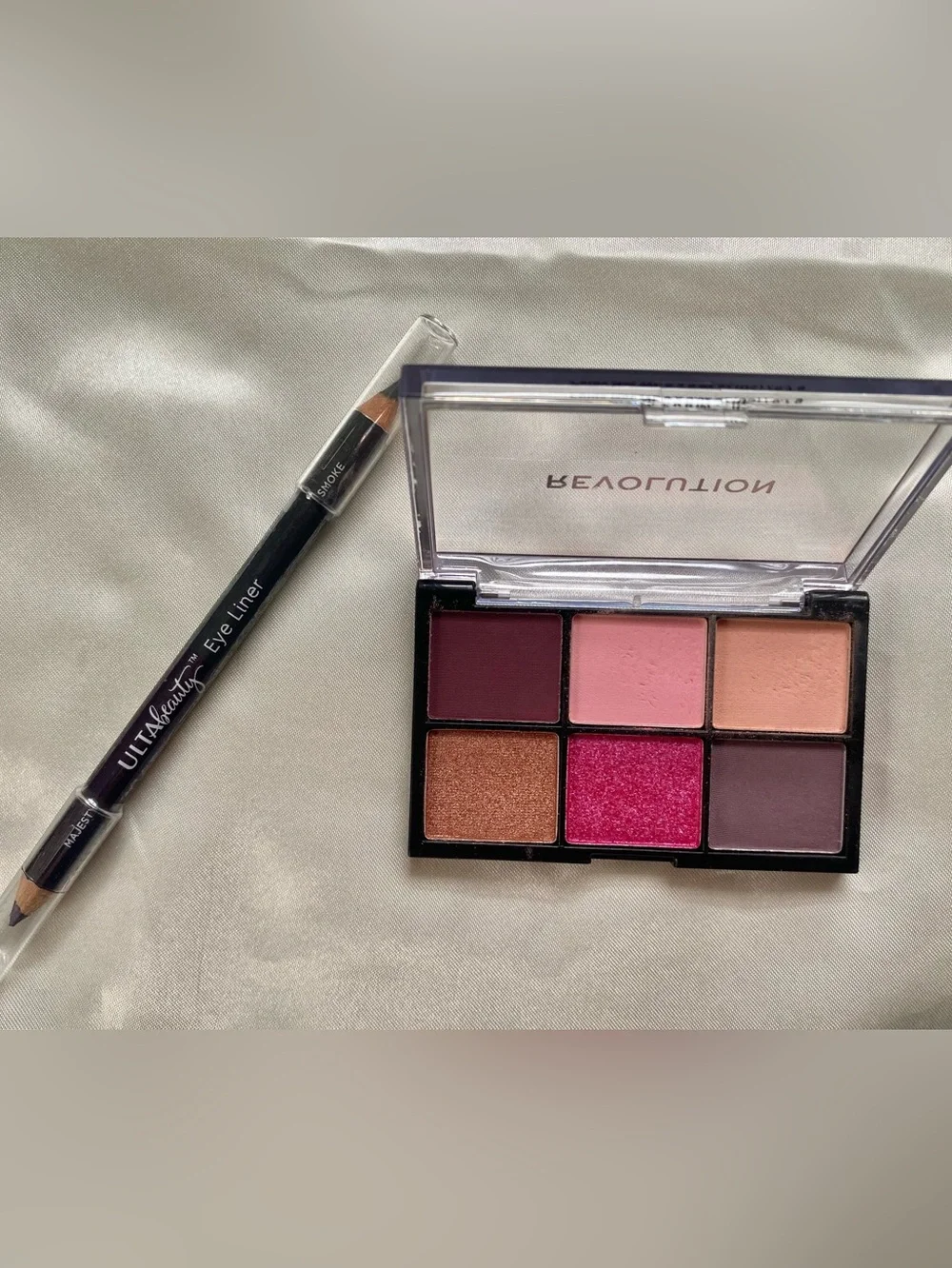 2-Piece Makeup Revolution Eye Shadow + Eyeliner Bundle